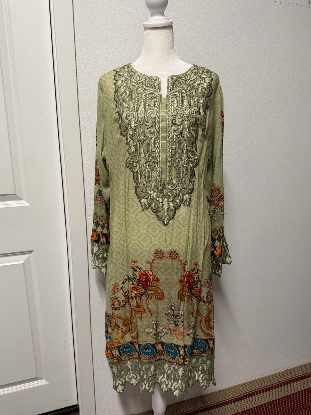 Simrans Sage Green Embroidered Pakistani 3 Piece Suit